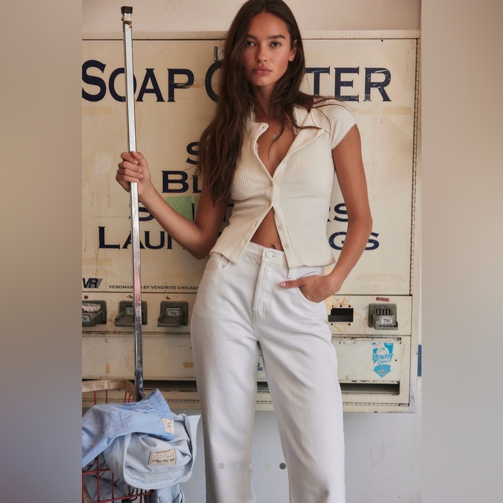 Free People Most Wanted Cardi in ivory xs
Perfect condition